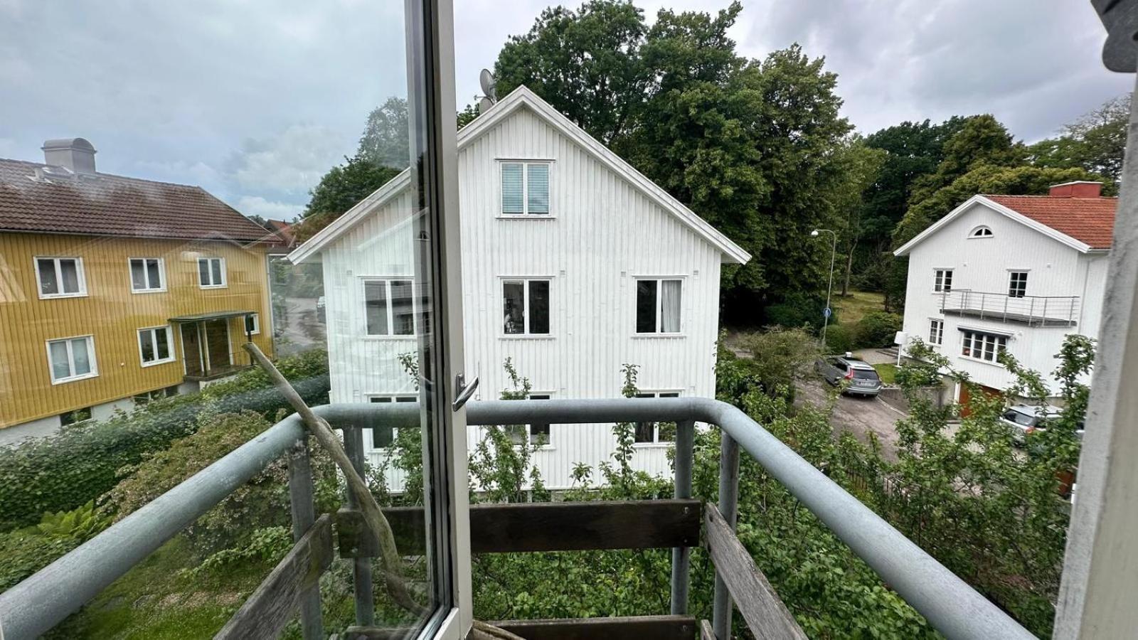 Penthouse For Workers & Familys Near Skf Leilighet *